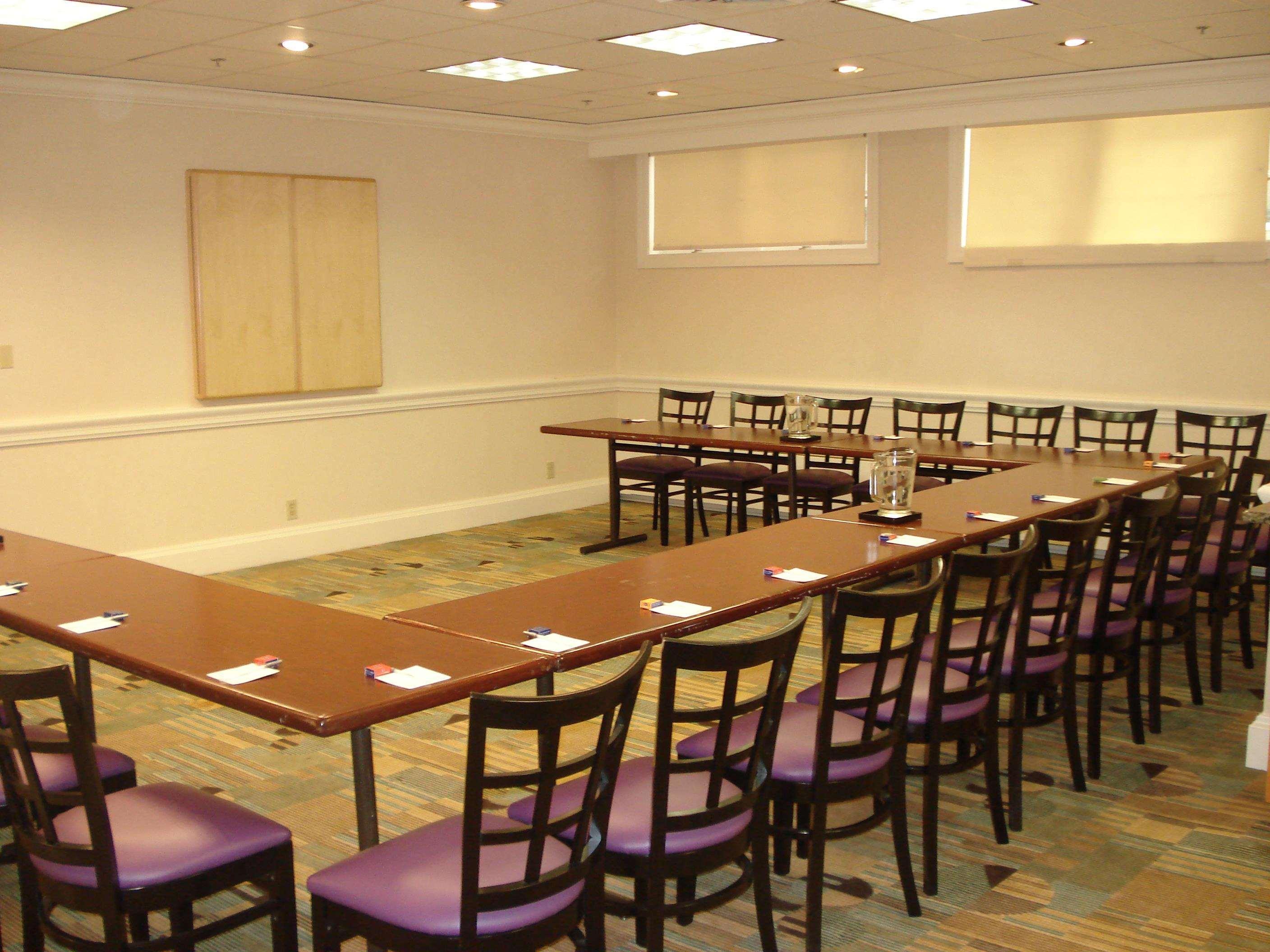 Hampton Inn & Suites Stamford Kemudahan gambar